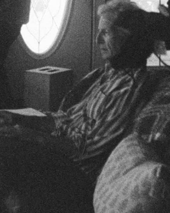 Jeffrey Grover as Fred in Charliebird
